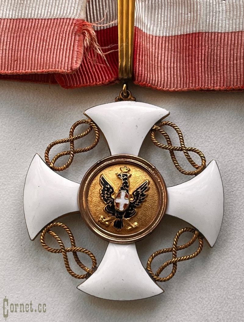 Italian order of Crown