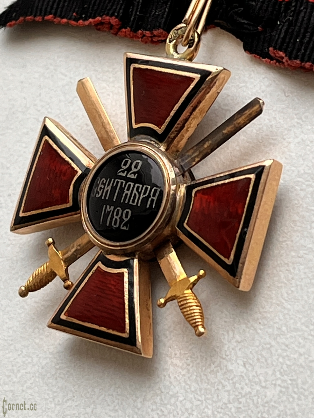 Знак ордена Св. Владимира 4-й степени с мечами "А.Р."