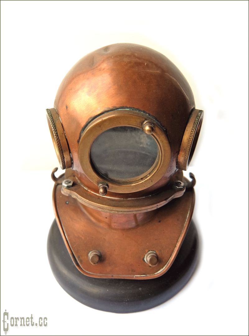 Divers helmet maket UVS-50