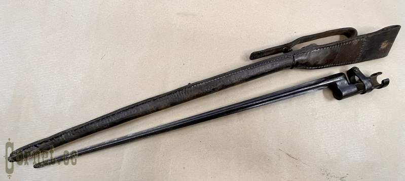 Штык Мосина М1891 в кожаных ножнах
