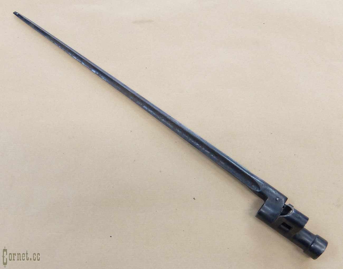 Bayonet to the Mosin system rifle with a Panshin muzzle