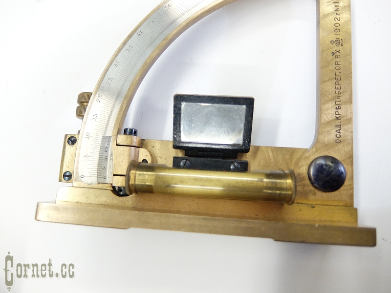 Artillery goniometer