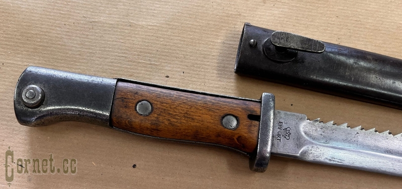 Bayonet Mauser of the 1884/98 model (new type) with a saw