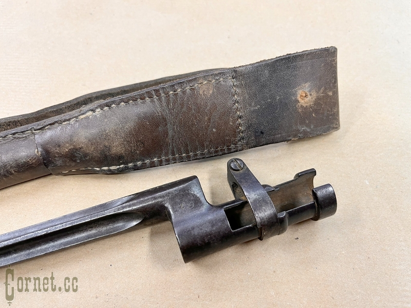 Штык Мосина М1891 в кожаных ножнах