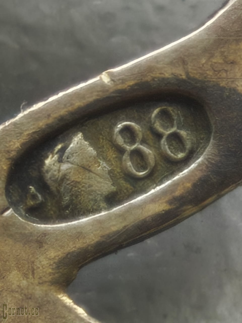 Badge of the Society for Assistance to War Soldiers and their Families