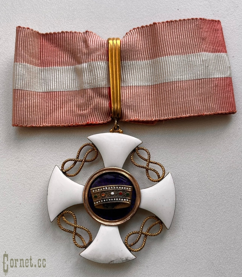 Italian order of Crown