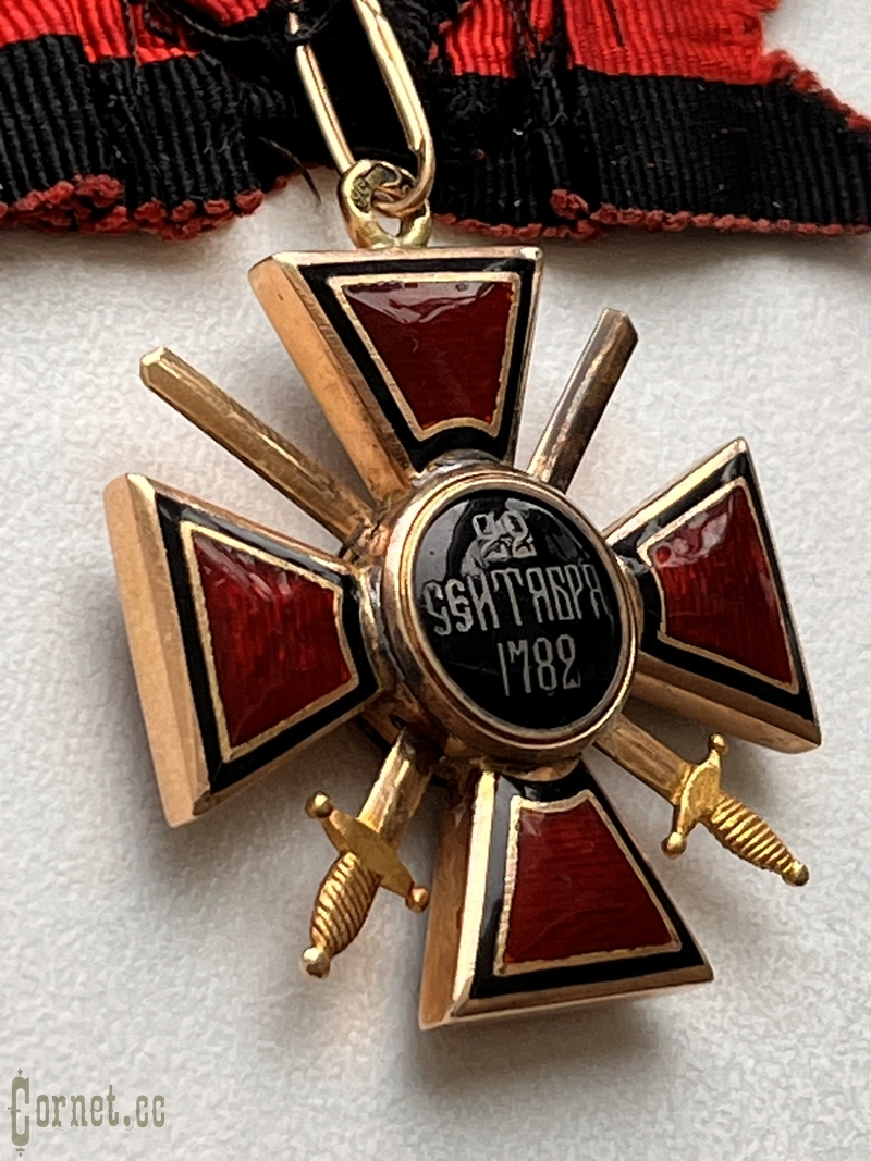Знак ордена Св. Владимира 4-й степени с мечами "А.Р."