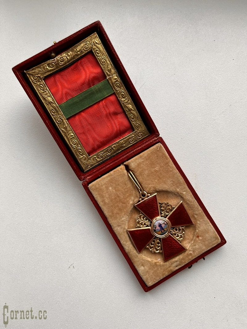 Знак ордена Св. Анны 2-й степени "IK" с футляром