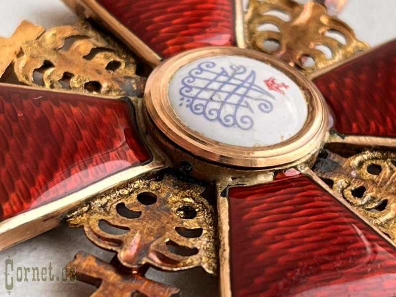 Знак ордена Св. Анны 2-й степени с мечами "ВД"