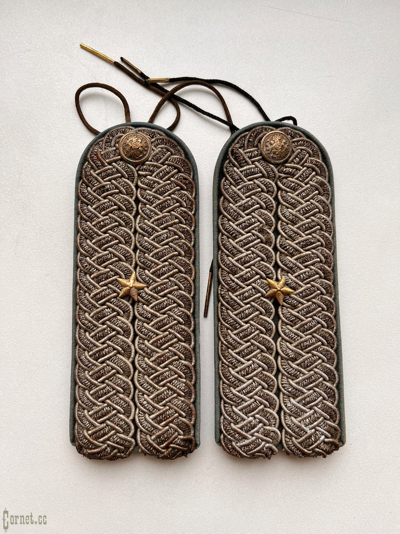 Погоны военного чиновника