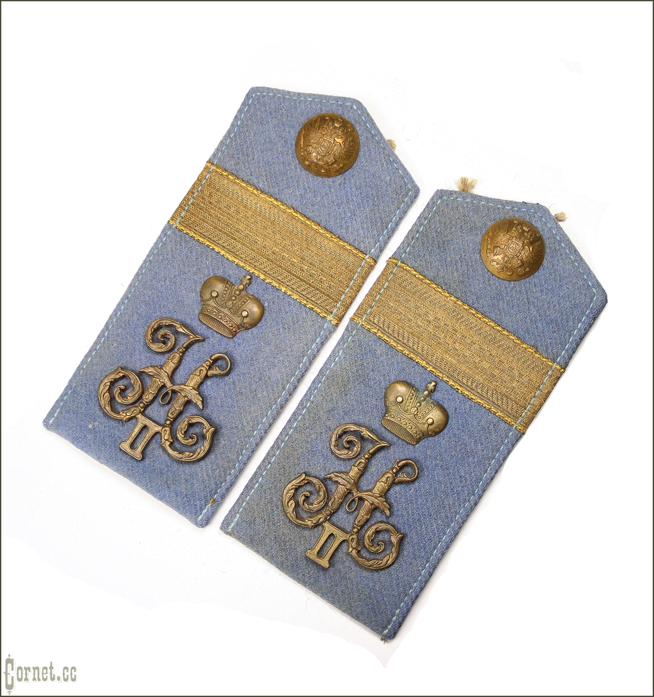 Shoulder straps of the 84th infantry regiment