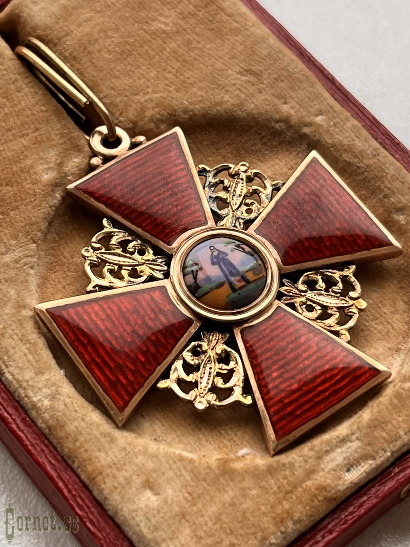 Знак ордена Св. Анны 2-й степени "IK" с футляром