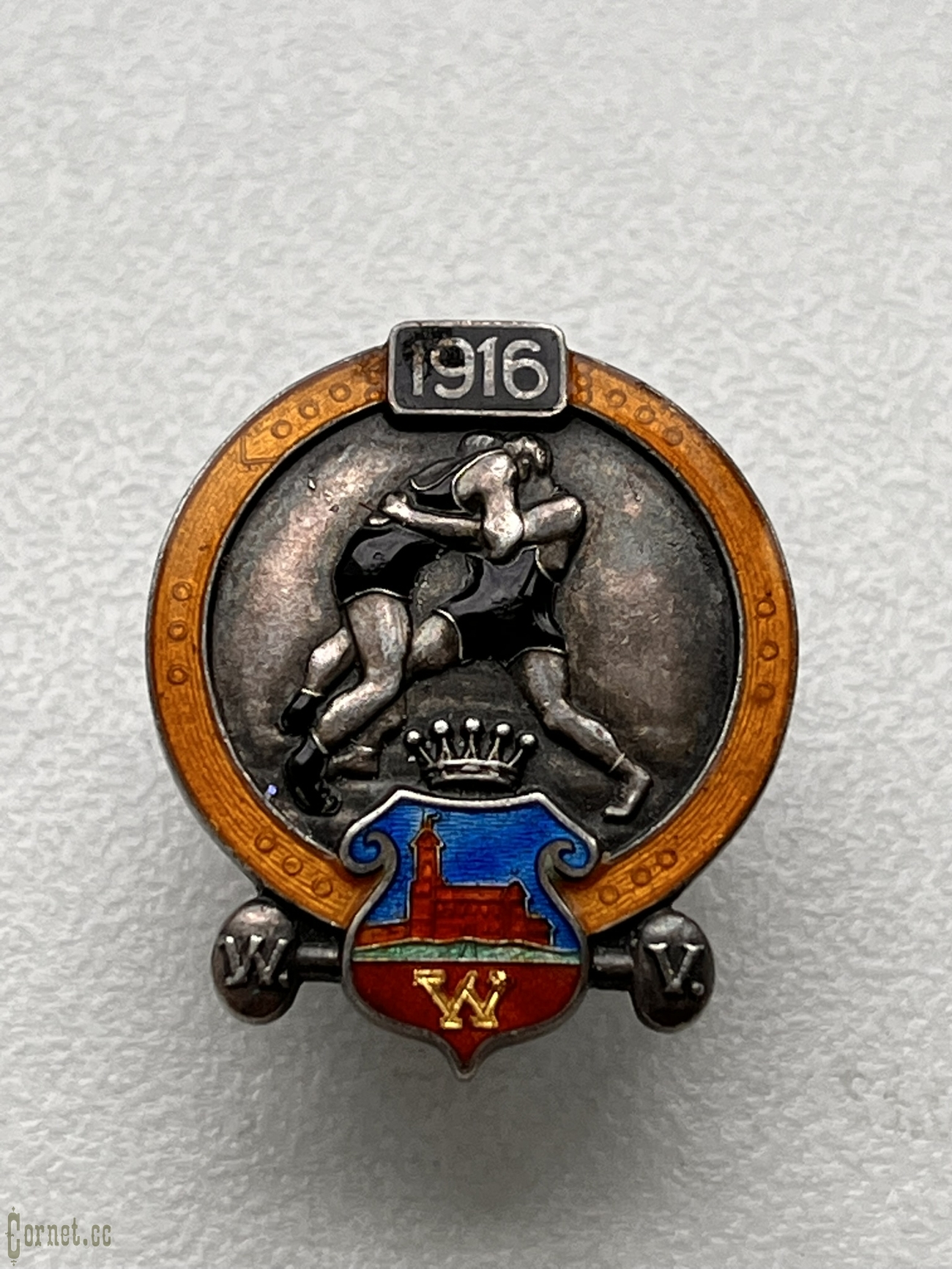 Знак "Борцовский клуб" Выборг 1916 год
