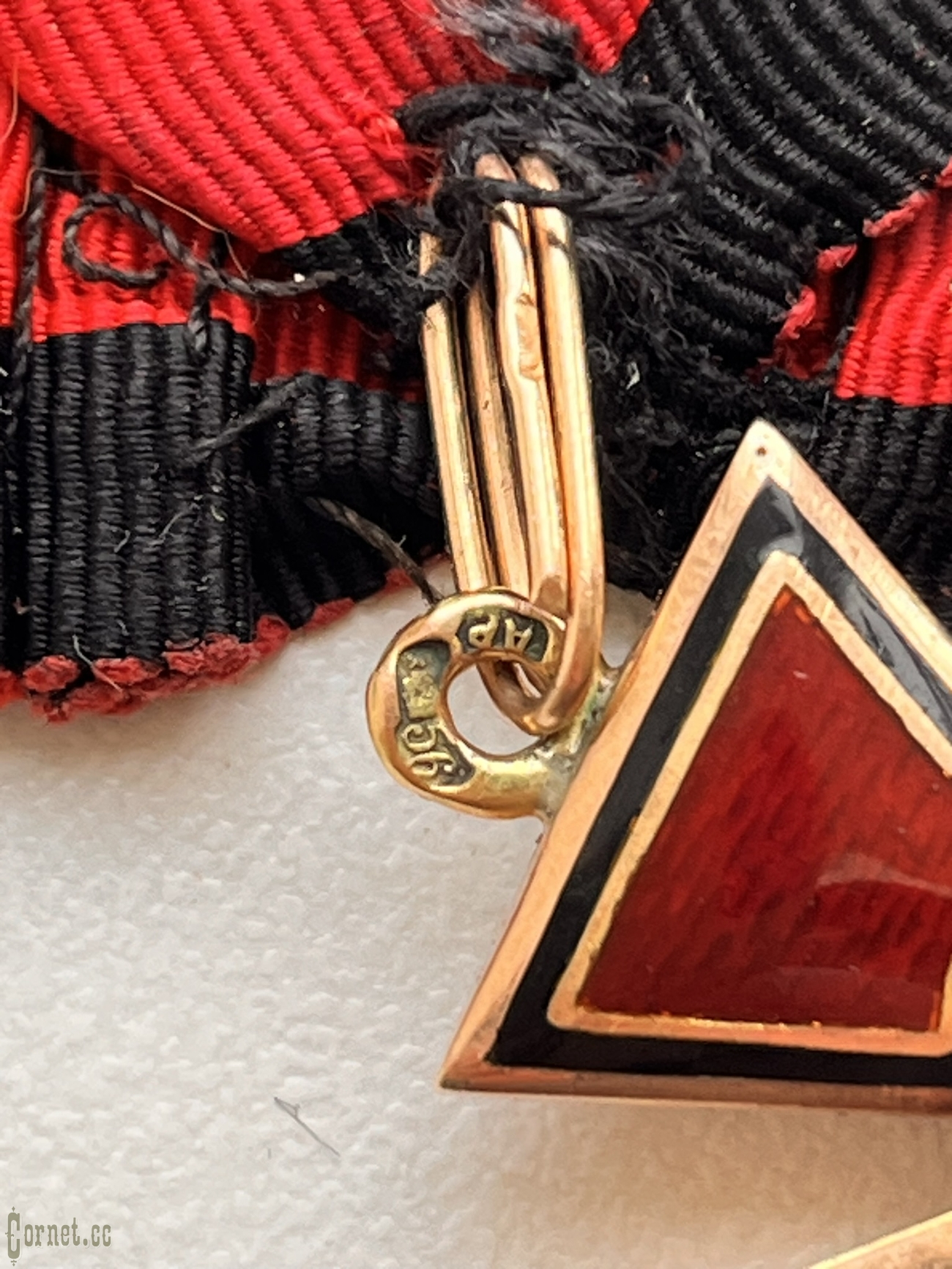 Знак ордена Св. Владимира 4-й степени с мечами "А.Р."