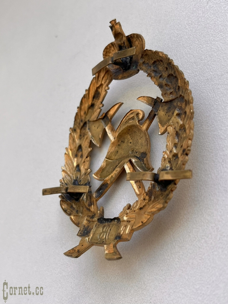 Кокарда пожарного