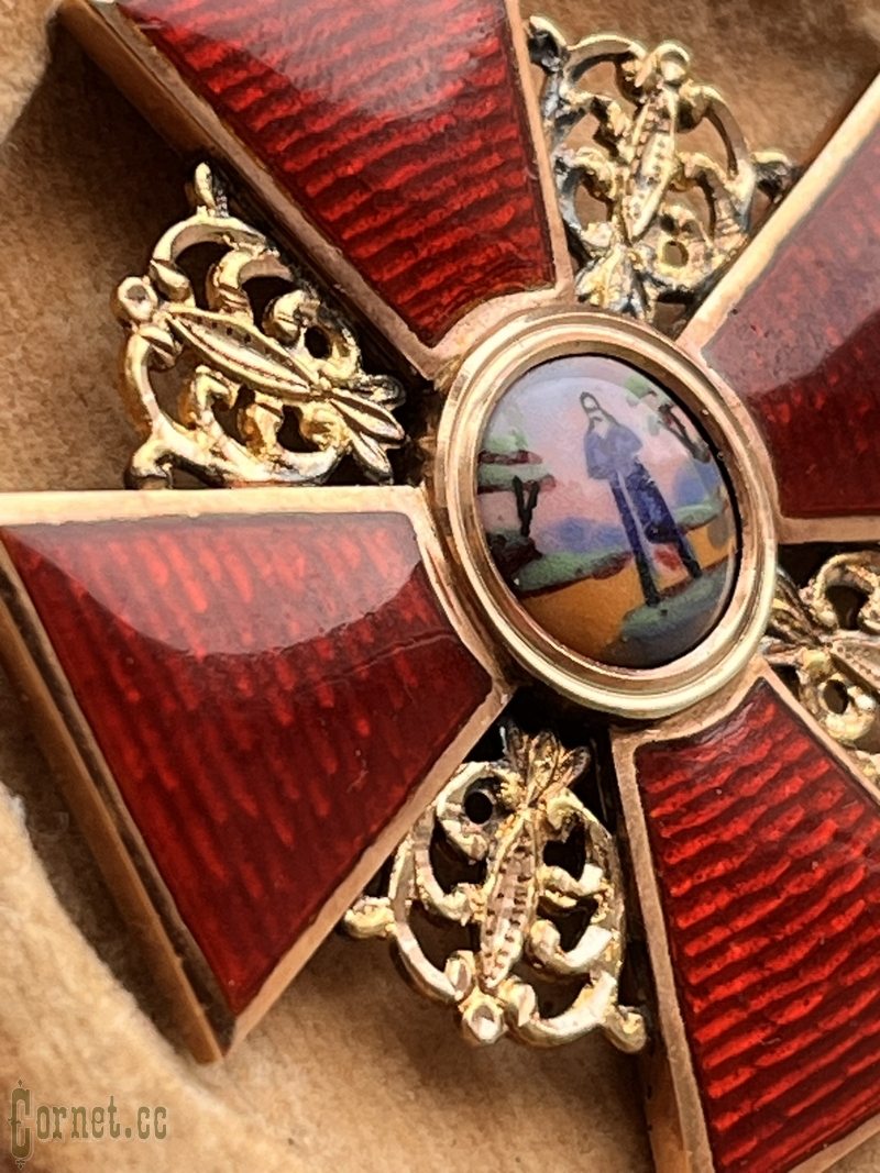 Знак ордена Св. Анны 2-й степени "IK" с футляром