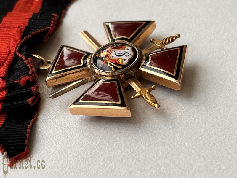 Знак ордена Св. Владимира 4-й степени с мечами "А.Р."