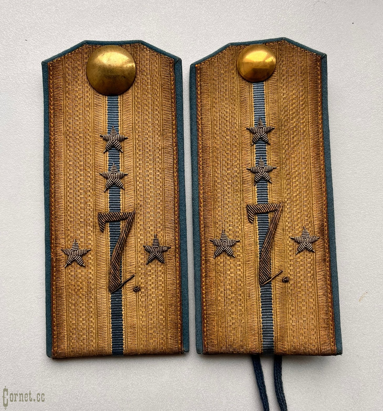 Shoulder of Kapten of the 7th Finish Riffle Regiment