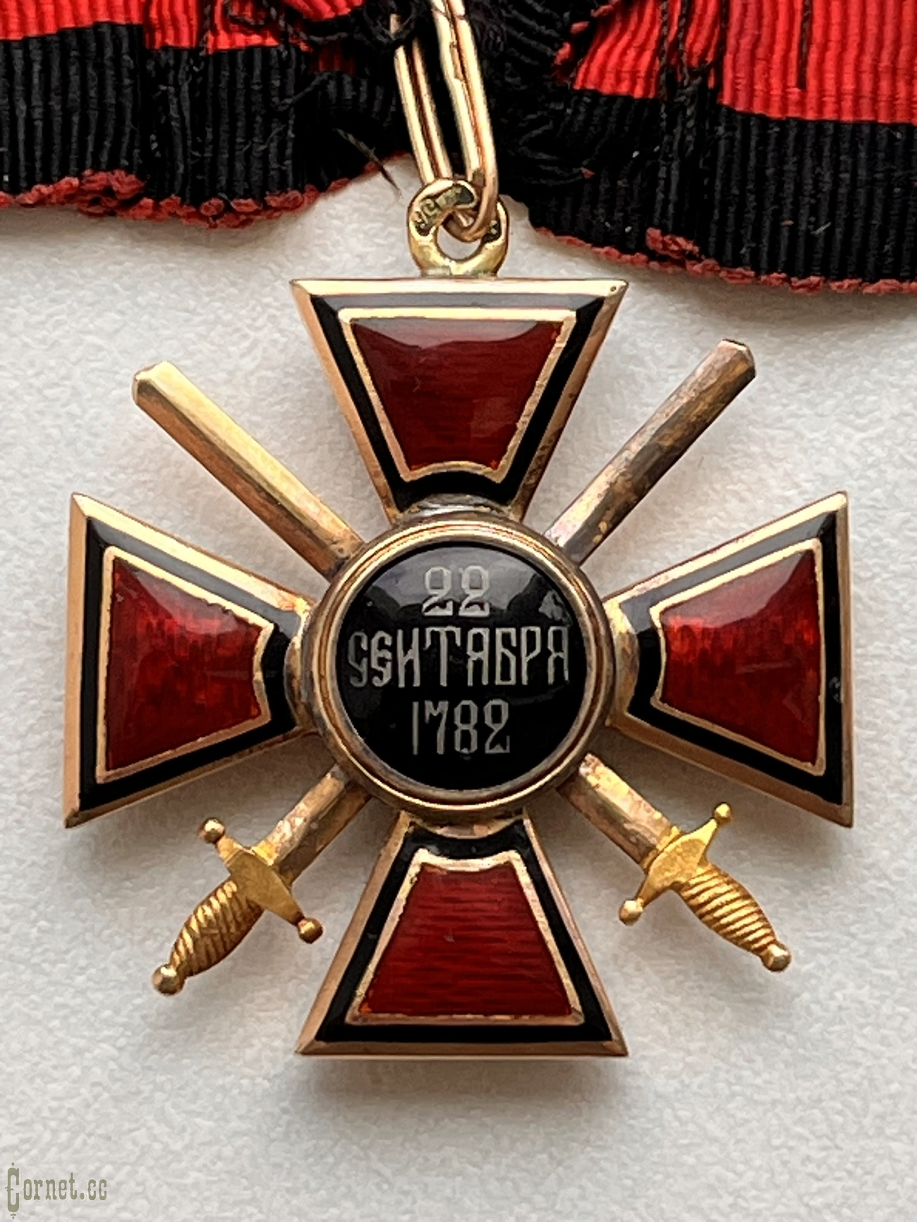 Знак ордена Св. Владимира 4-й степени с мечами "А.Р."