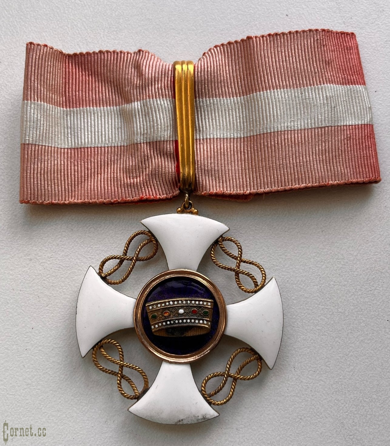 Italian order of Crown