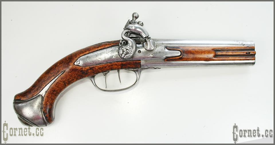 Double-barrel Flintlock pistol