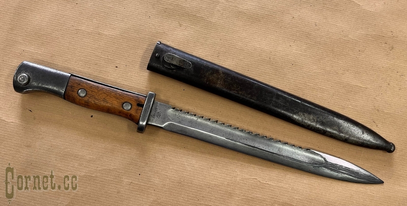 Bayonet Mauser of the 1884/98 model (new type) with a saw