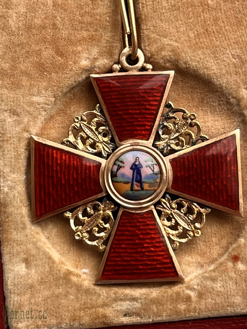 Знак ордена Св. Анны 2-й степени "IK" с футляром