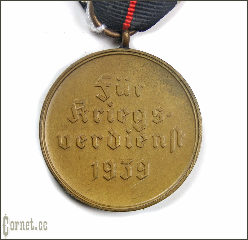 Медаль креста "За военные заслуги"