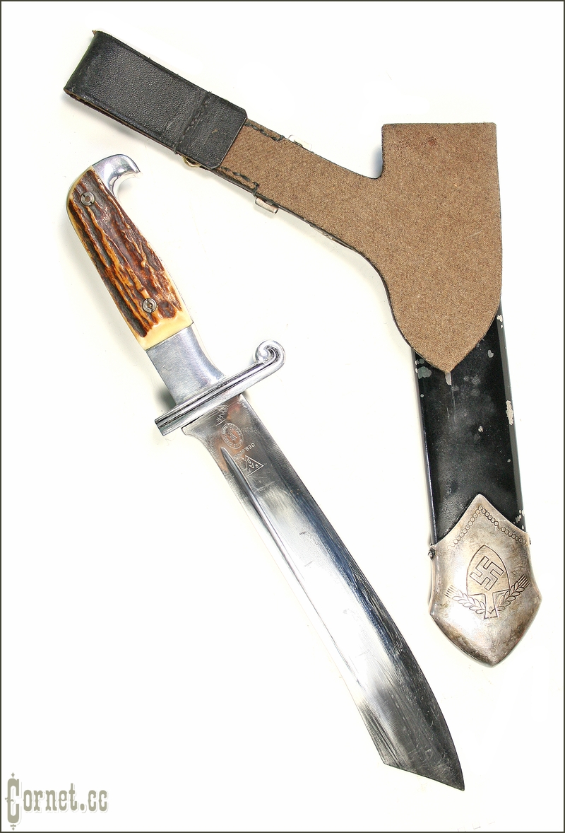 Dagger of the Labor Front (RAD) of the 1934 model.