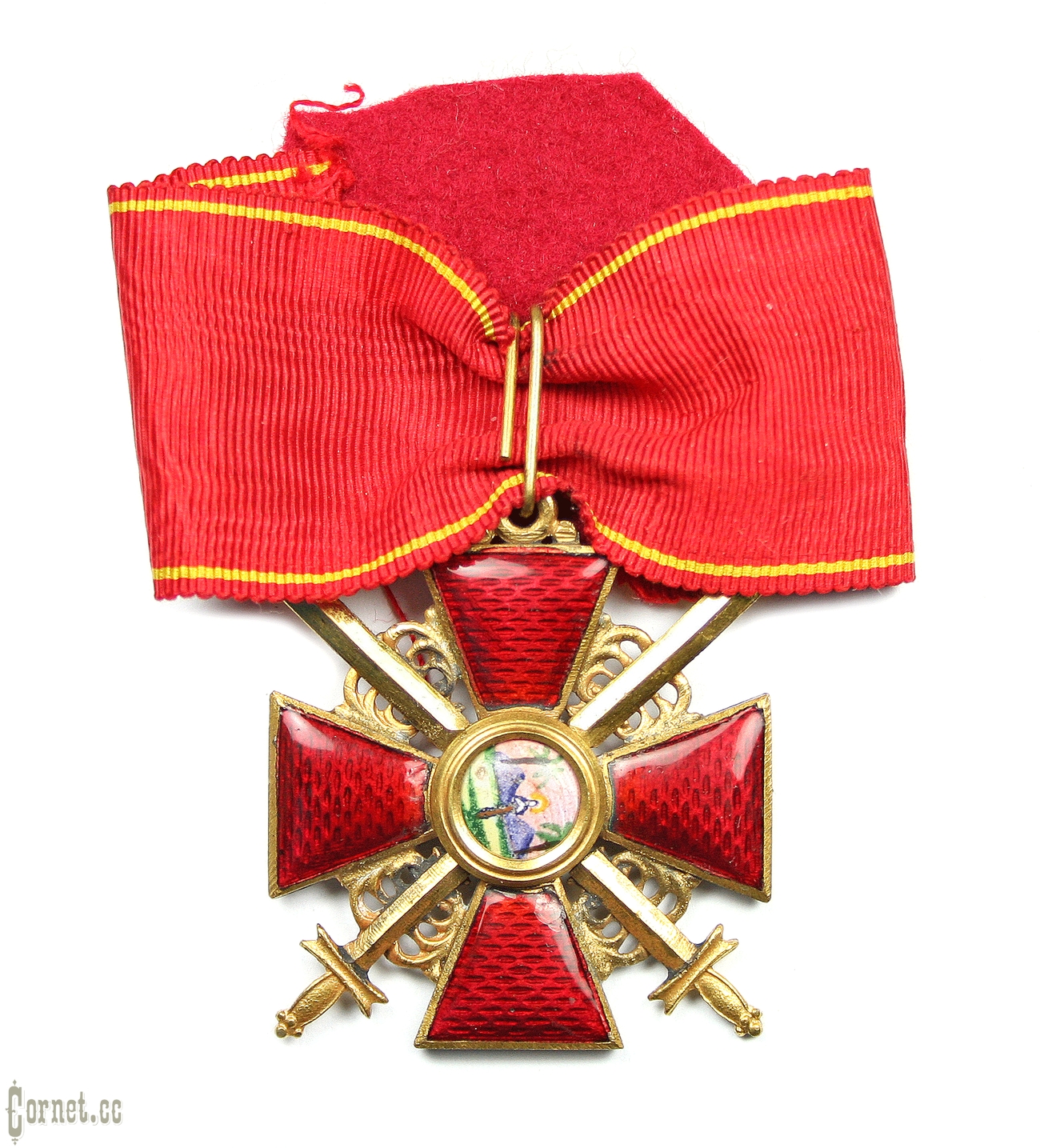Орден Св. Анны 3-й степени с мечами