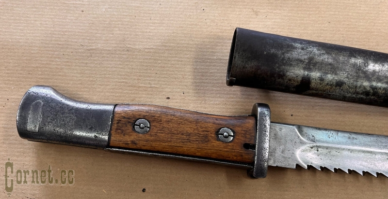 Bayonet Mauser of the 1884/98 model (new type) with a saw