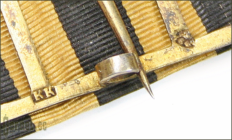 Знак отличия за 15 лет безпорочной службы на Георгиевской ленте