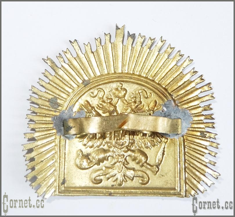 Кокарда - Герб на головные уборы юнкеров.