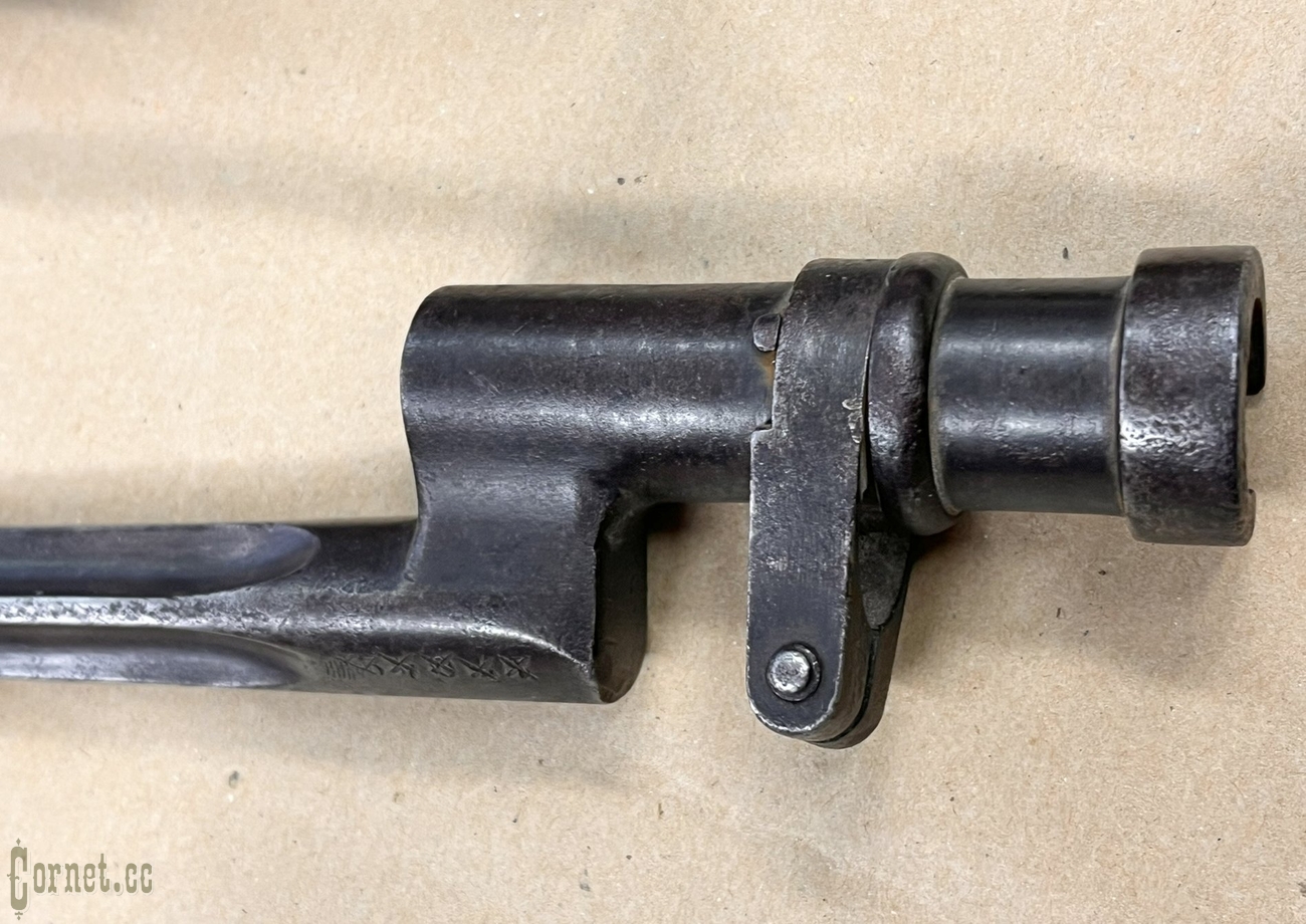 Штык Мосина М1891 в кожаных ножнах